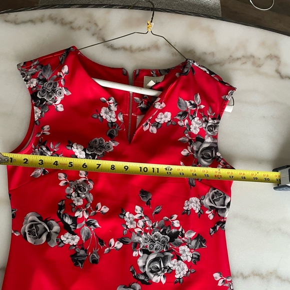 NWT ECI Red Sleeveless Dress Size 8 - Picture 2 of 5